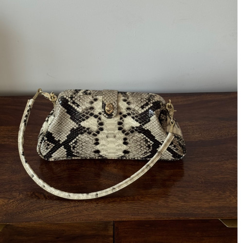 Gallery item #2868